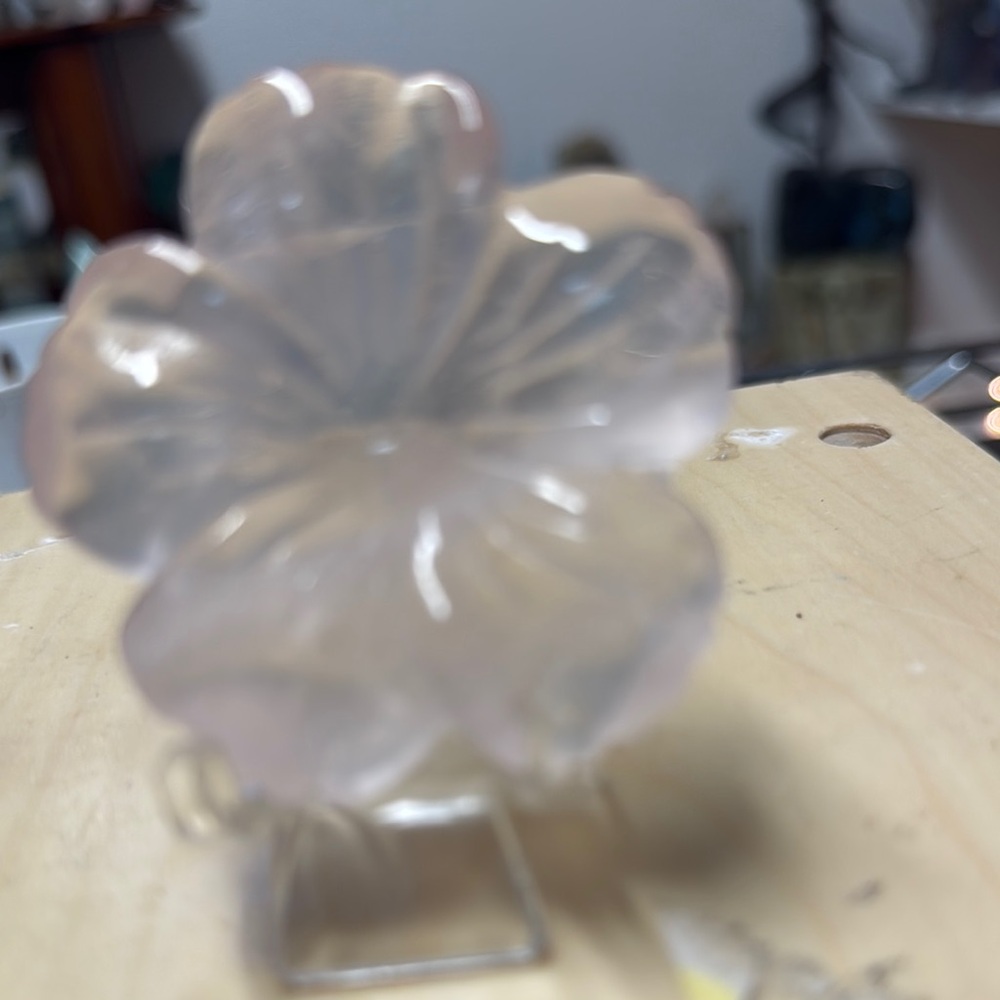 Elegant Rose Quartz Flower sphere holder crystal Sculpture